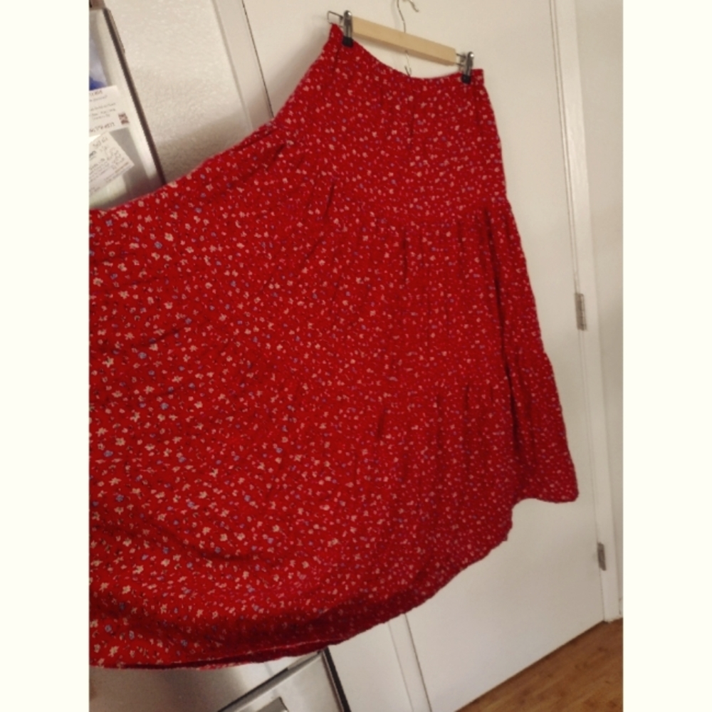 Full circle skirt
